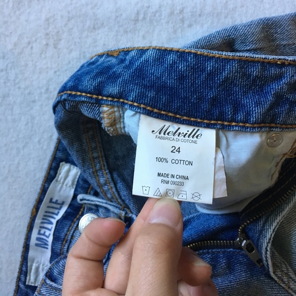 Brandy Melville Jean skirt - Picture 2 of 8